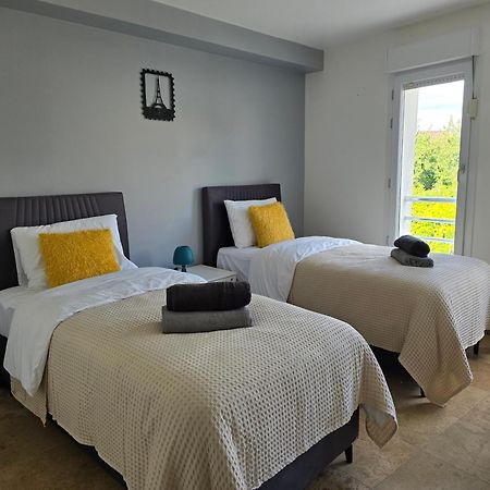 Appart'City Village Trappes Kültér fotó