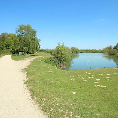 Appart'City Village Trappes Kültér fotó