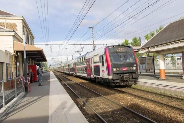 Appart'City Village Trappes Kültér fotó